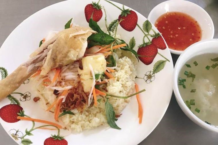 Cơm gà Hà - Nha Trang